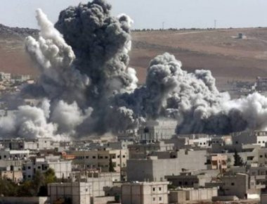 Συρία - Ιράκ: Τουλάχιστον 352 άμαχοι έχασαν την ζωή τους από πυρά που είχαν ως στόχο το ISIS